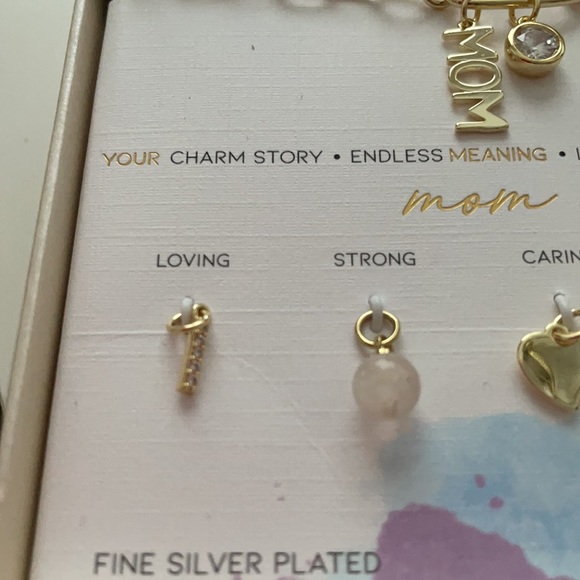 Inspired By You “MOM Charm Bracelet W/Charms - Picture 3 of 6